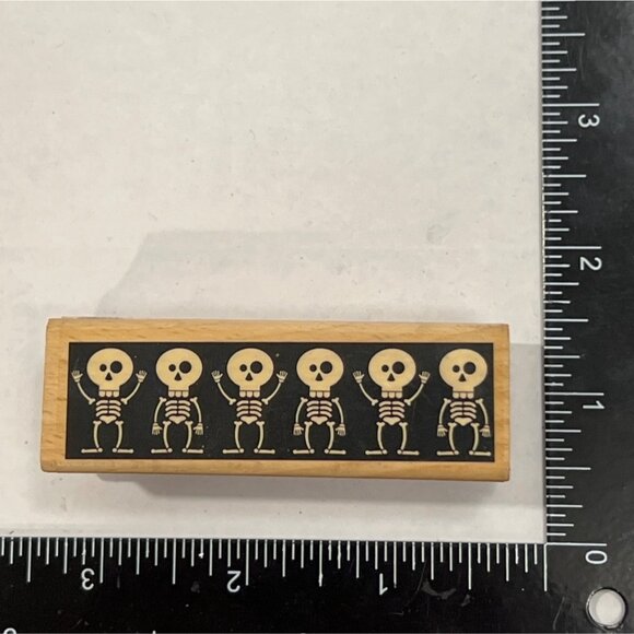 RARE Skeleton Rubber Stamp By Hampton Art & Lynette Anderson Taylor Halloween - Picture 1 of 4